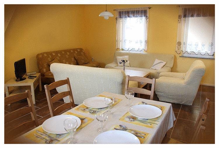 Krokus Apartment Piechowice Bilik gambar